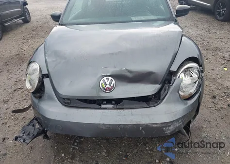 2014 Volkswagen Beetle 2.5L Entry из США, поврежденный, VIN 3VWFP7AT9EM627658